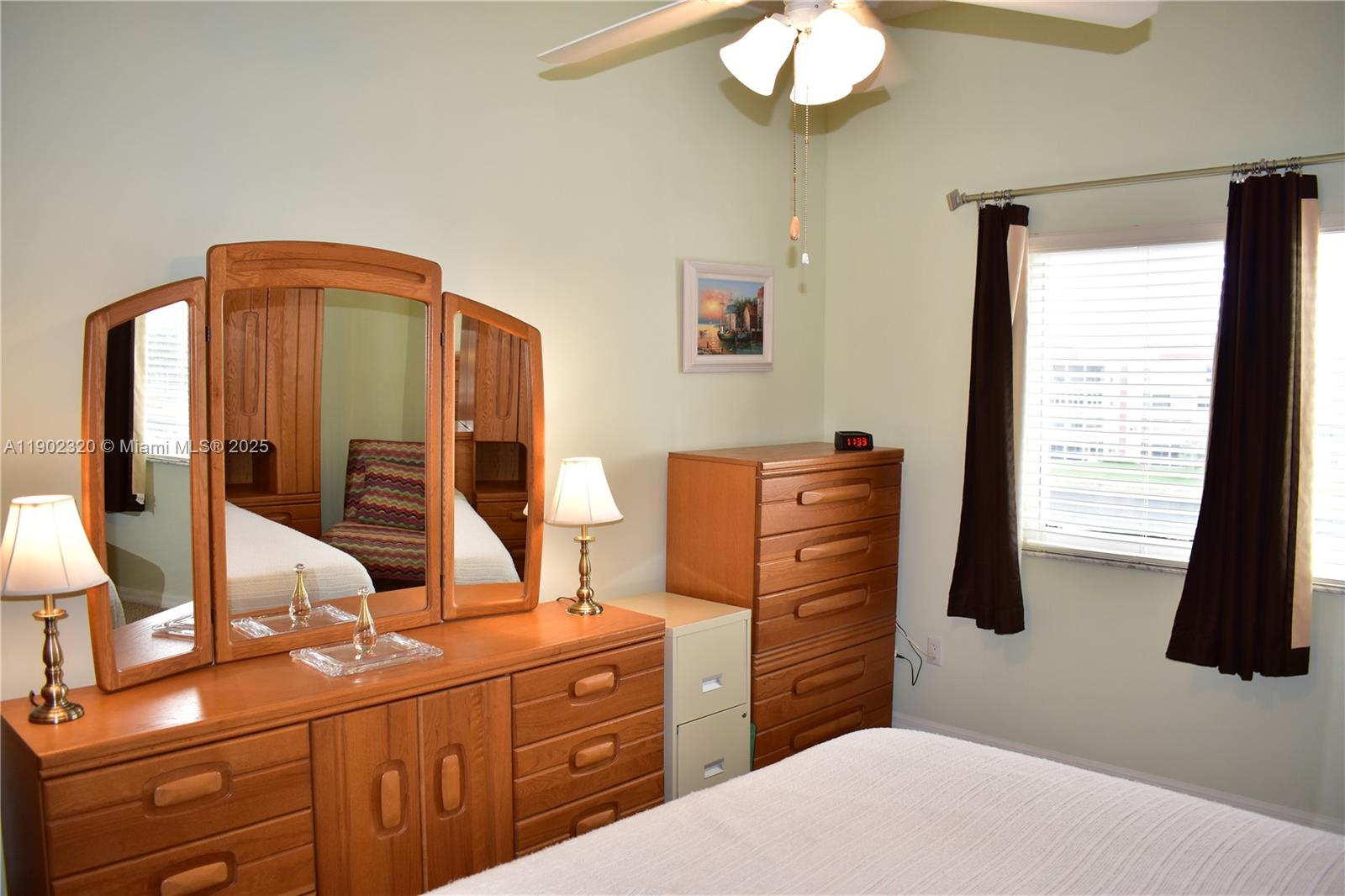 TRENT C CONDO - Residential