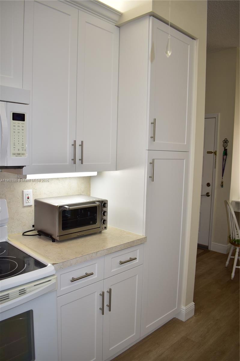 TRENT C CONDO - Residential