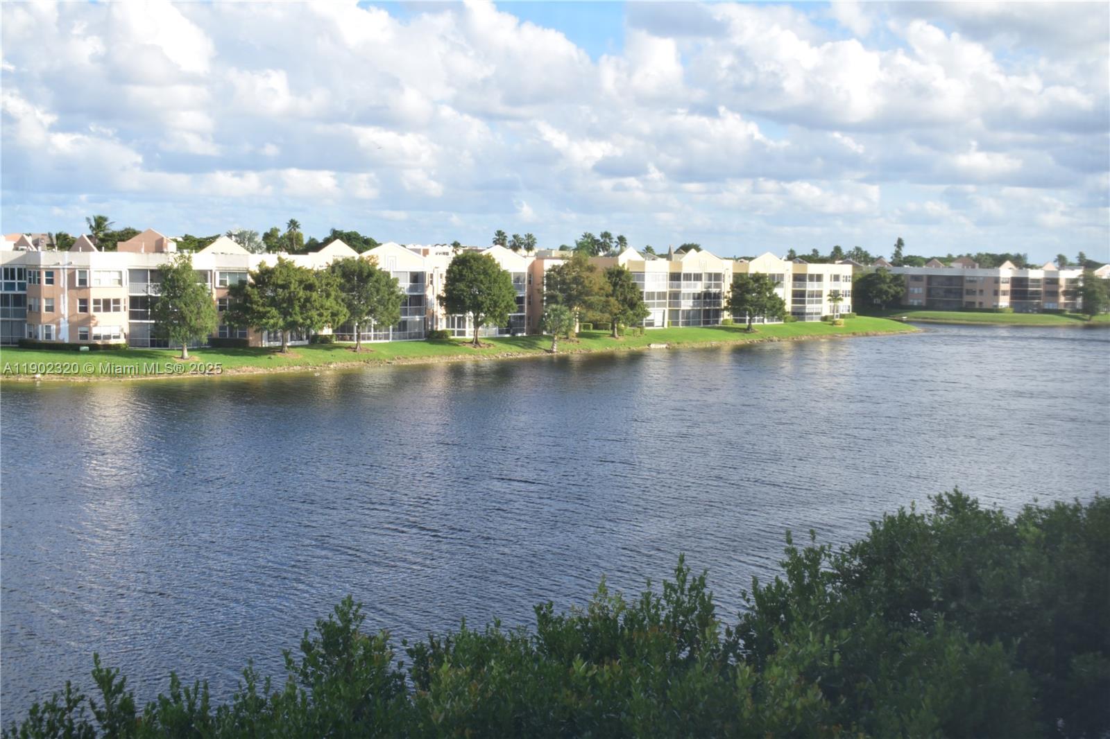 TRENT C CONDO - Residential