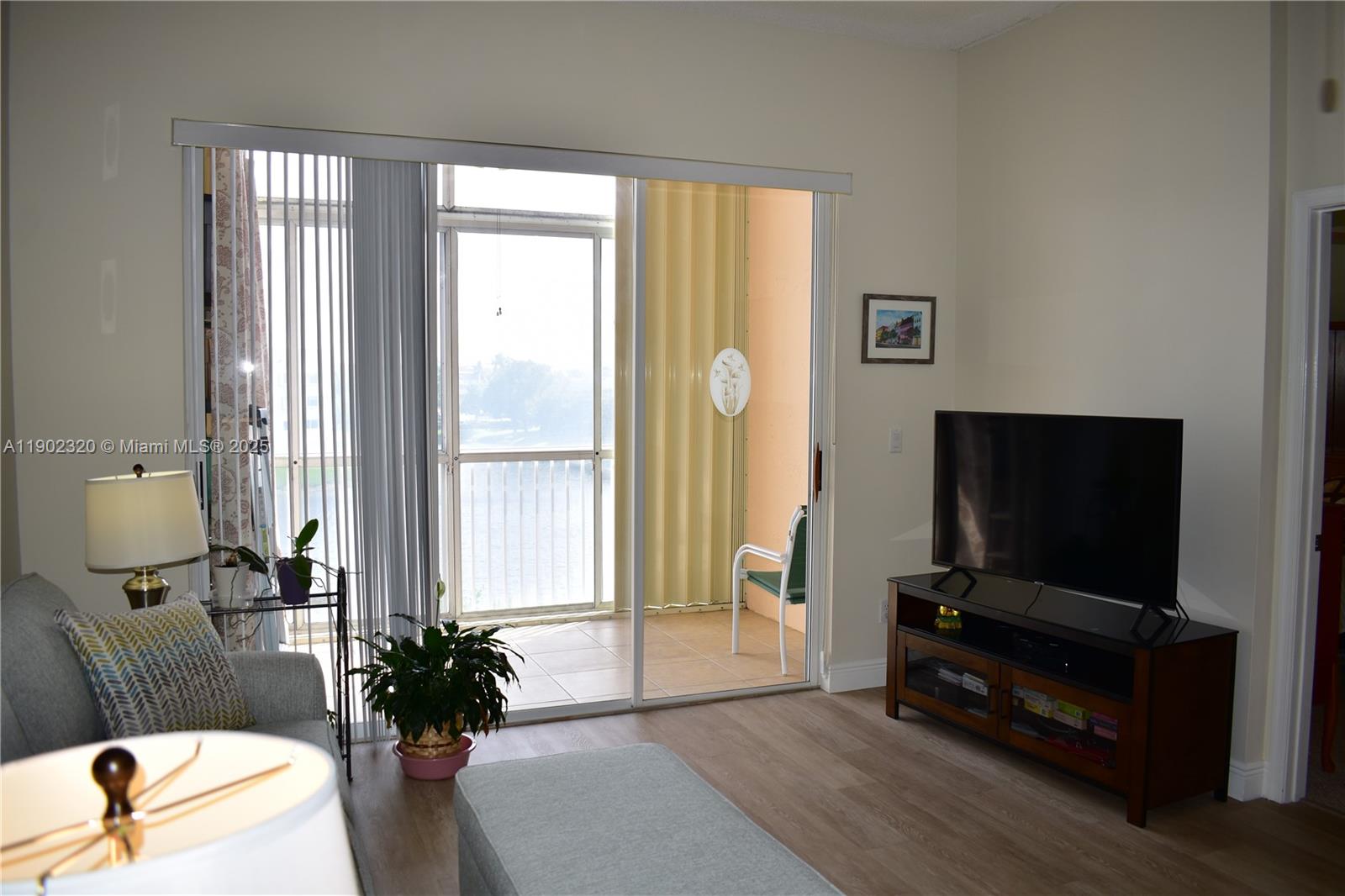 TRENT C CONDO - Residential