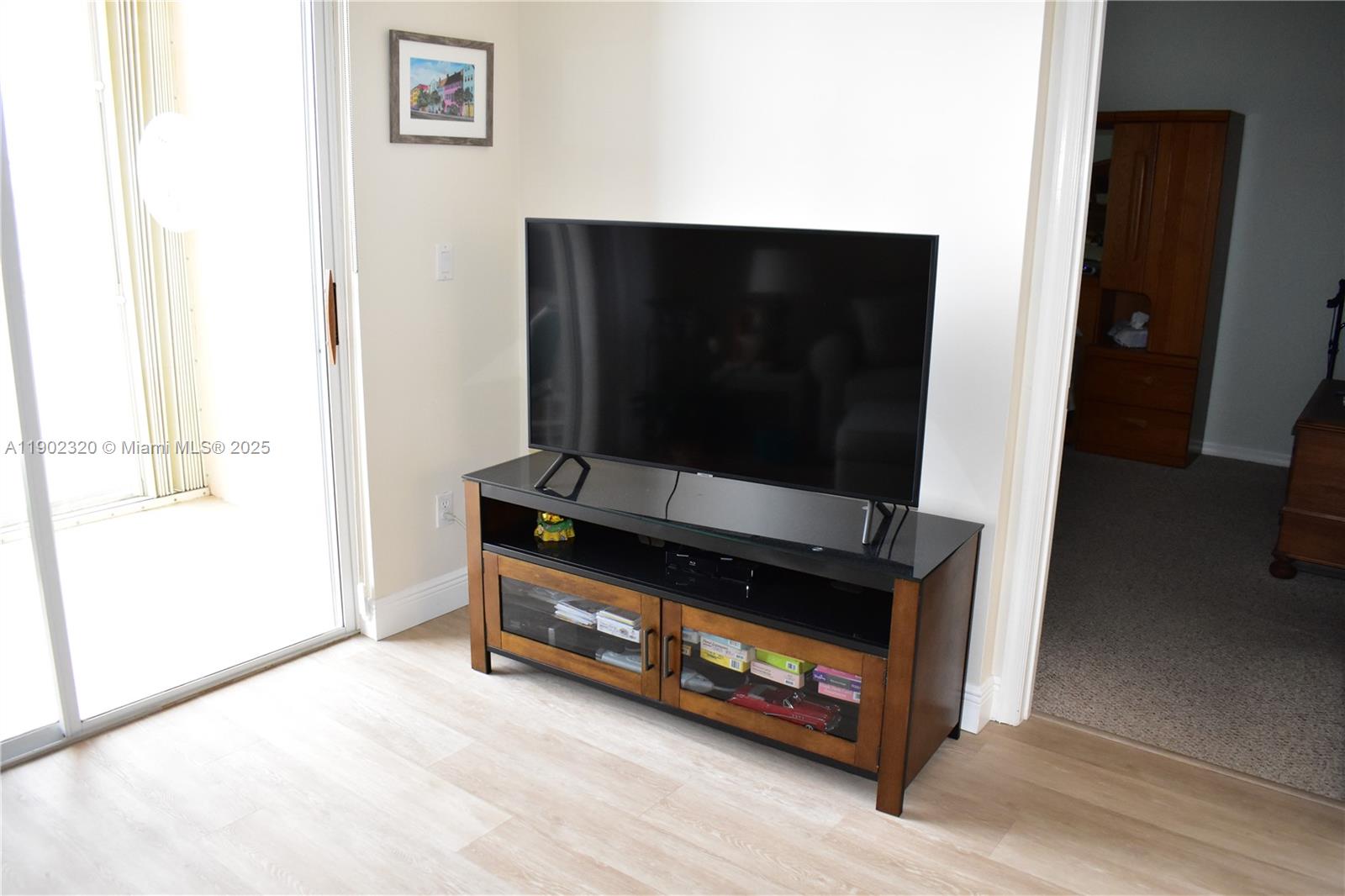 TRENT C CONDO - Residential