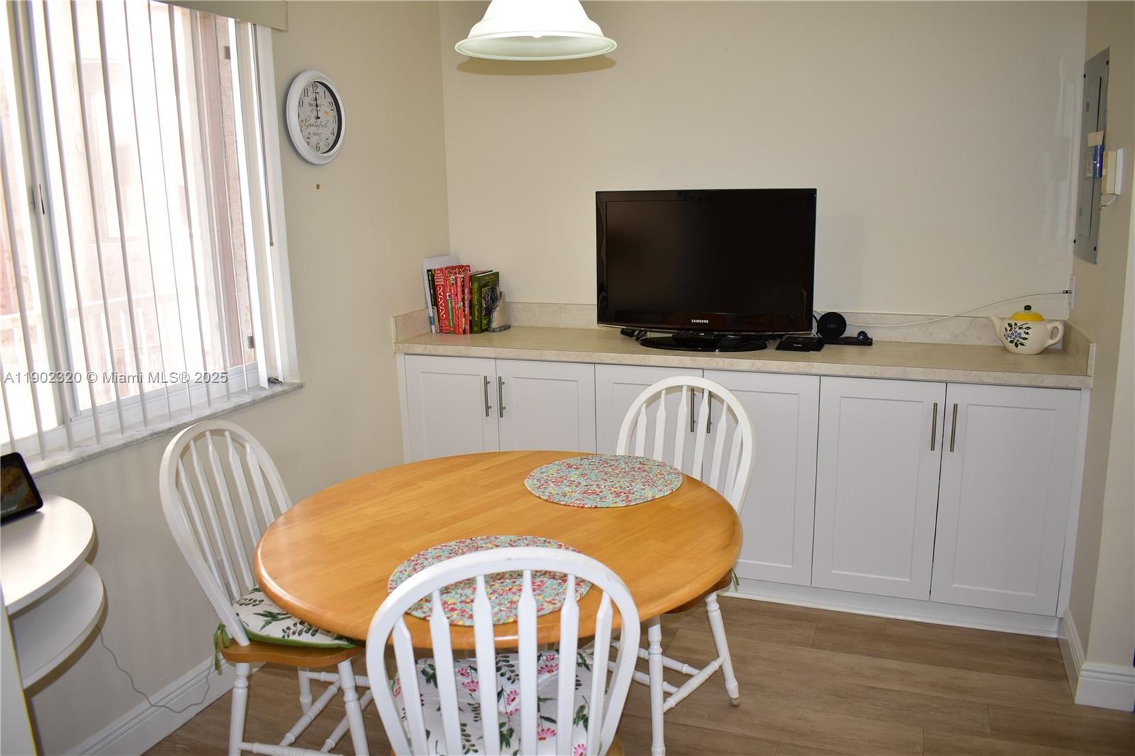 TRENT C CONDO - Residential