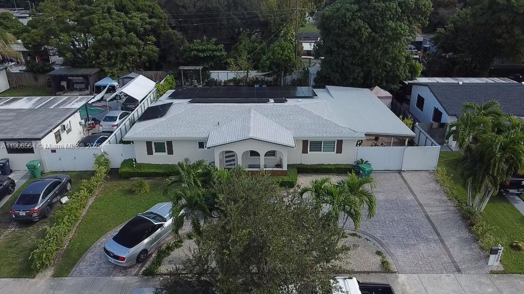 Photo of 9920 Jamaica Dr, Cutler Bay, FL 33189 (MLS # A11906564)