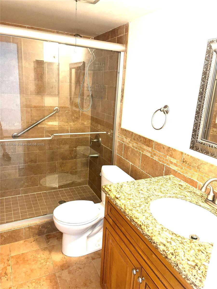 KINGS CREEK SO CONDO - Residential Lease