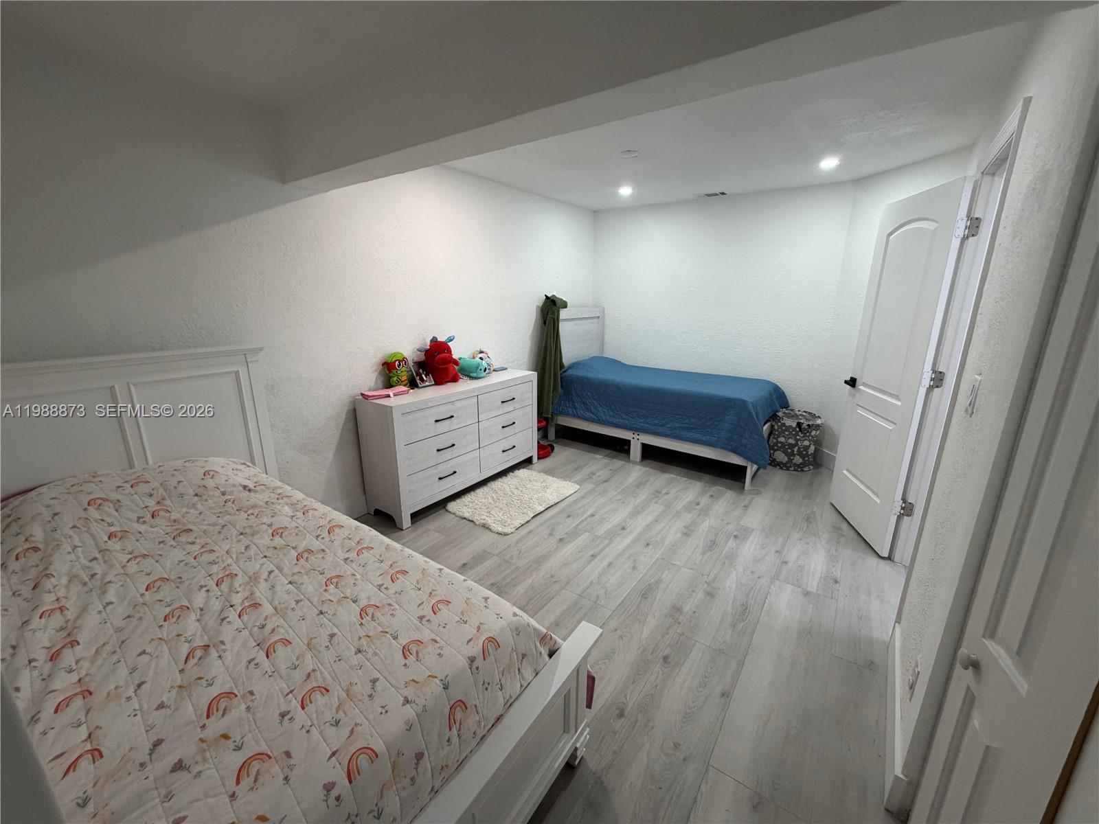 FAIRMONT - Residential Lease