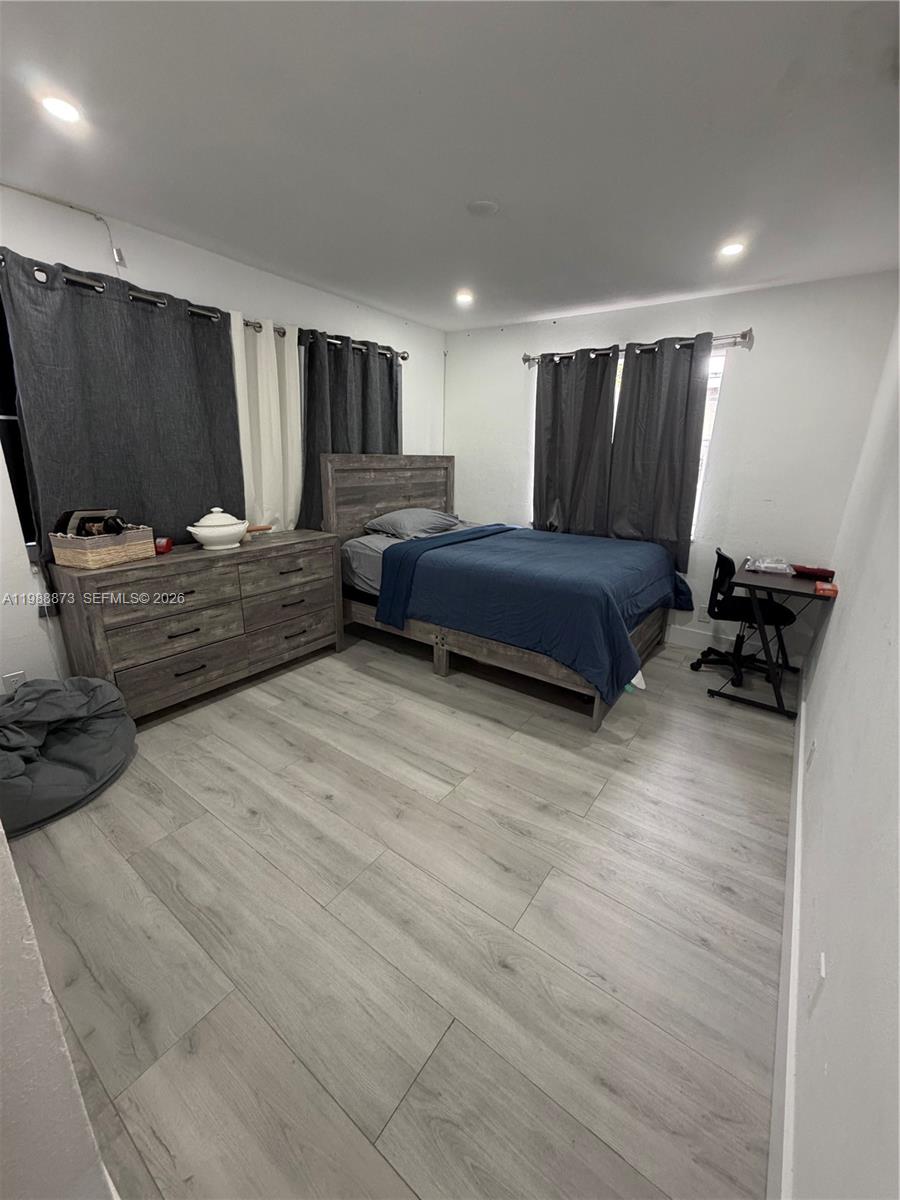 FAIRMONT - Residential Lease