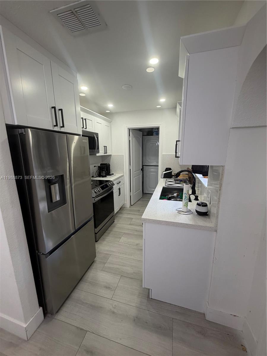 FAIRMONT - Residential Lease