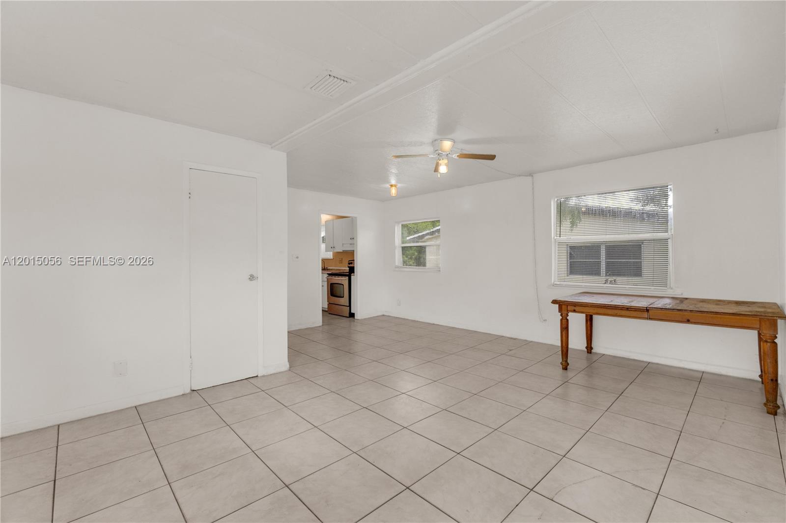 HILLMONT-MIDDLE RIVER VIS - Residential