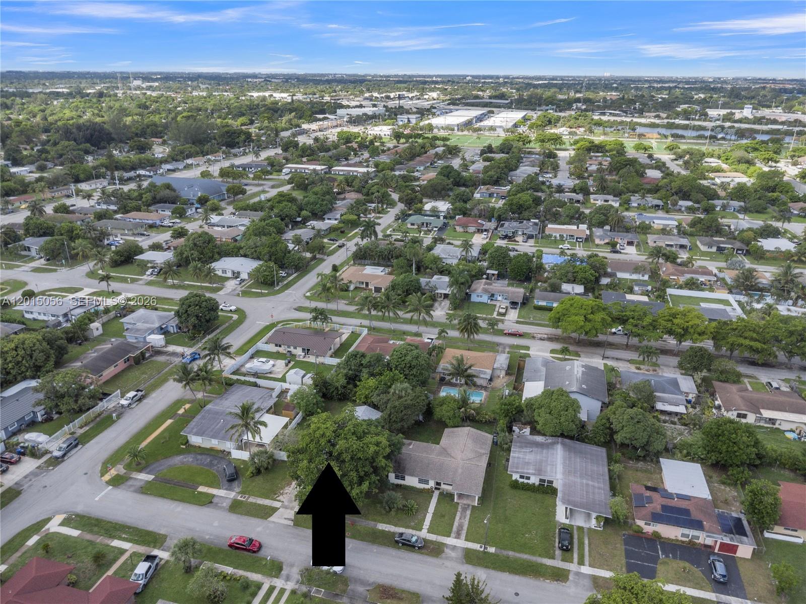 HILLMONT-MIDDLE RIVER VIS - Residential