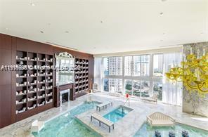 ICONBRICKELL CONDO NO 1 - Residential Lease