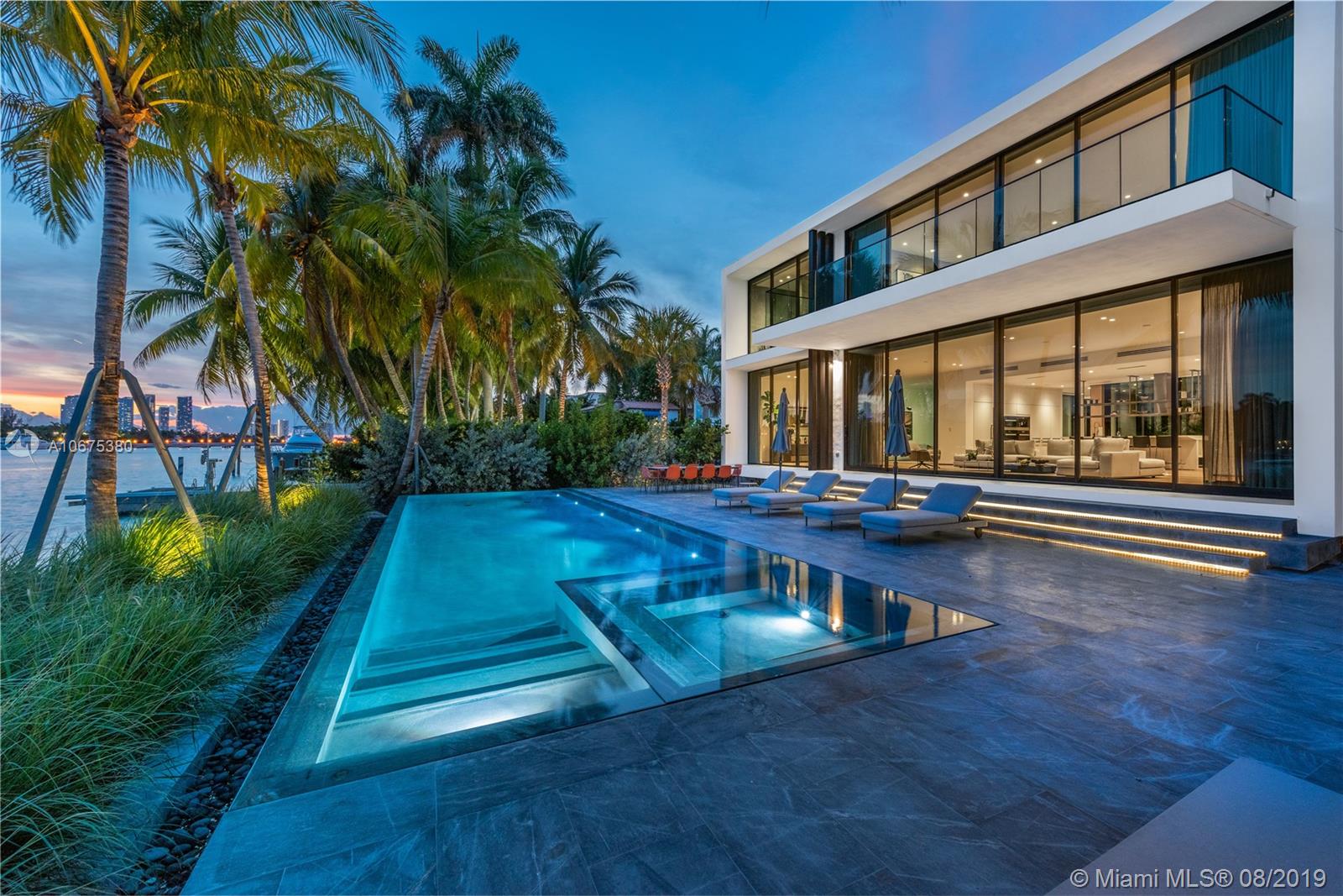 Hibiscus Island - Residential