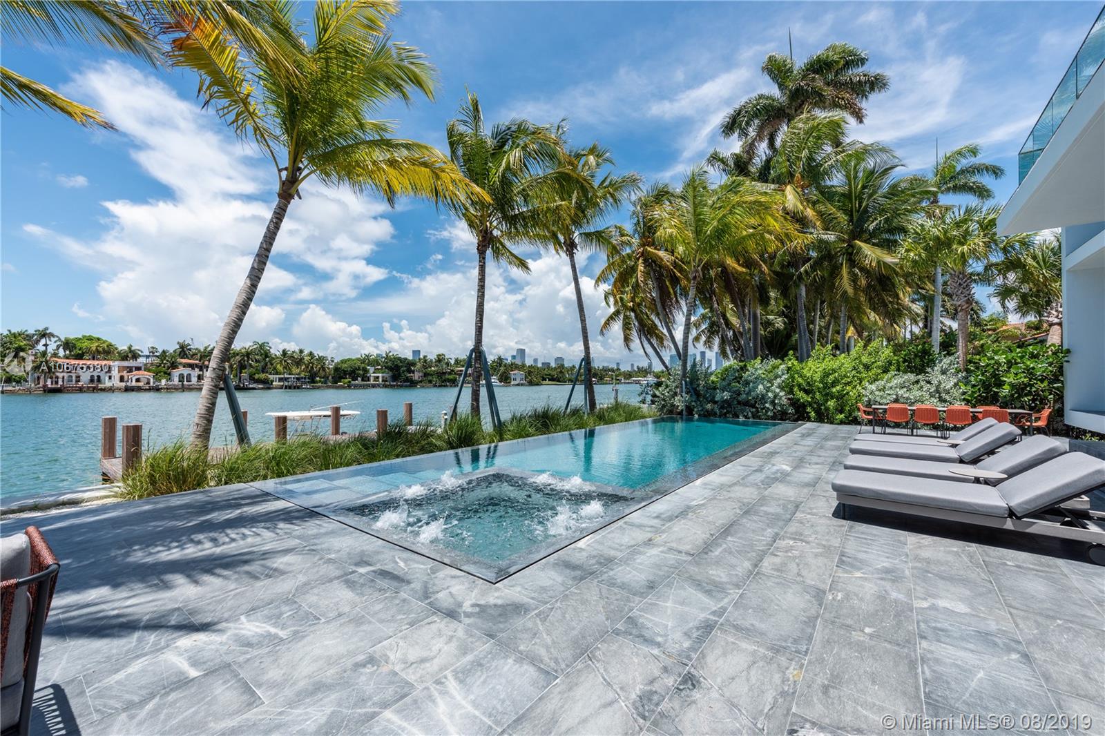 Hibiscus Island - Residential