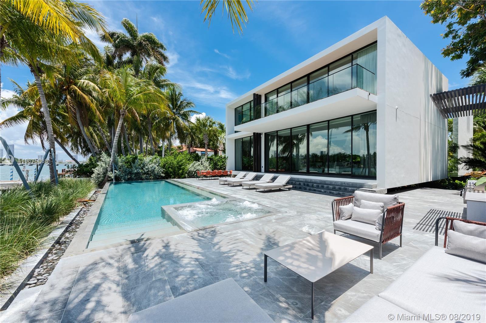 Hibiscus Island - Residential