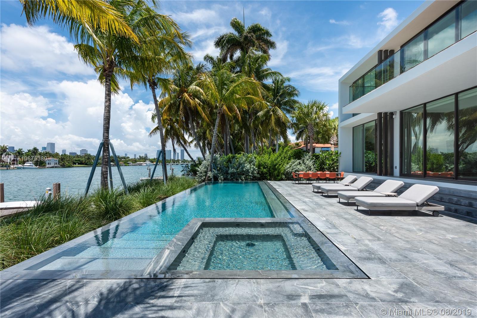 Hibiscus Island - Residential