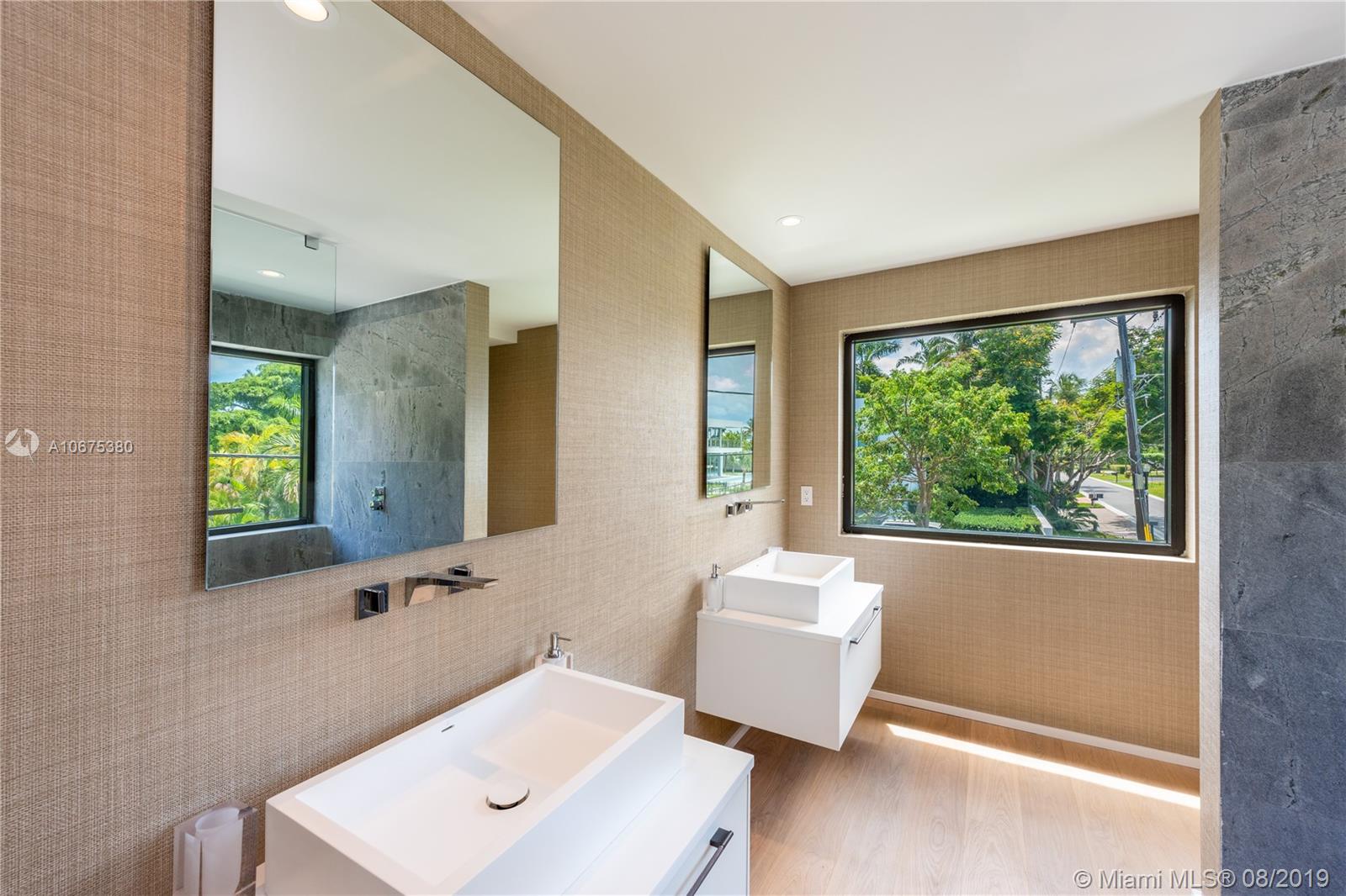 Hibiscus Island - Residential