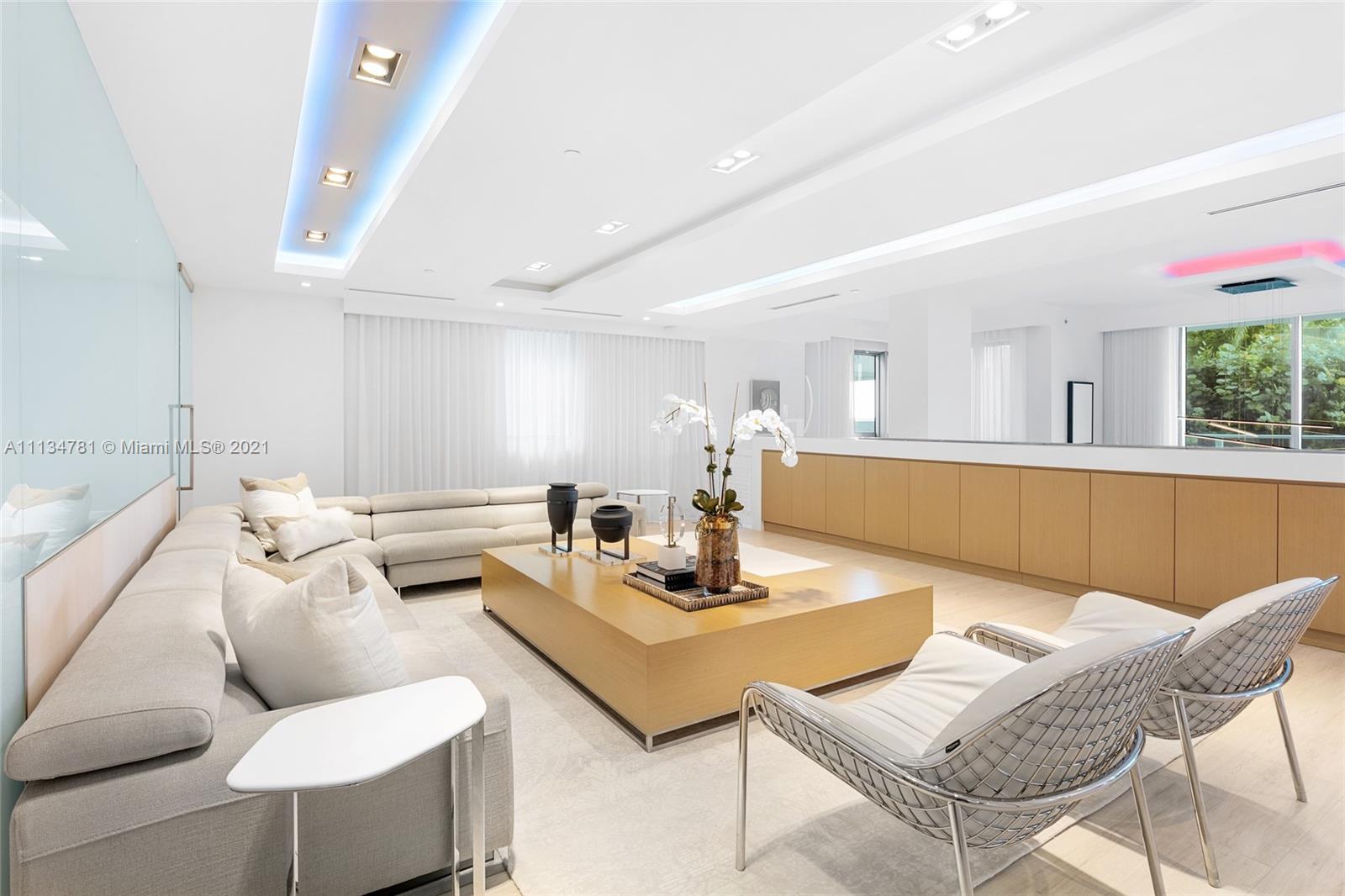 OCEAN HOUSE CONDO - Residential