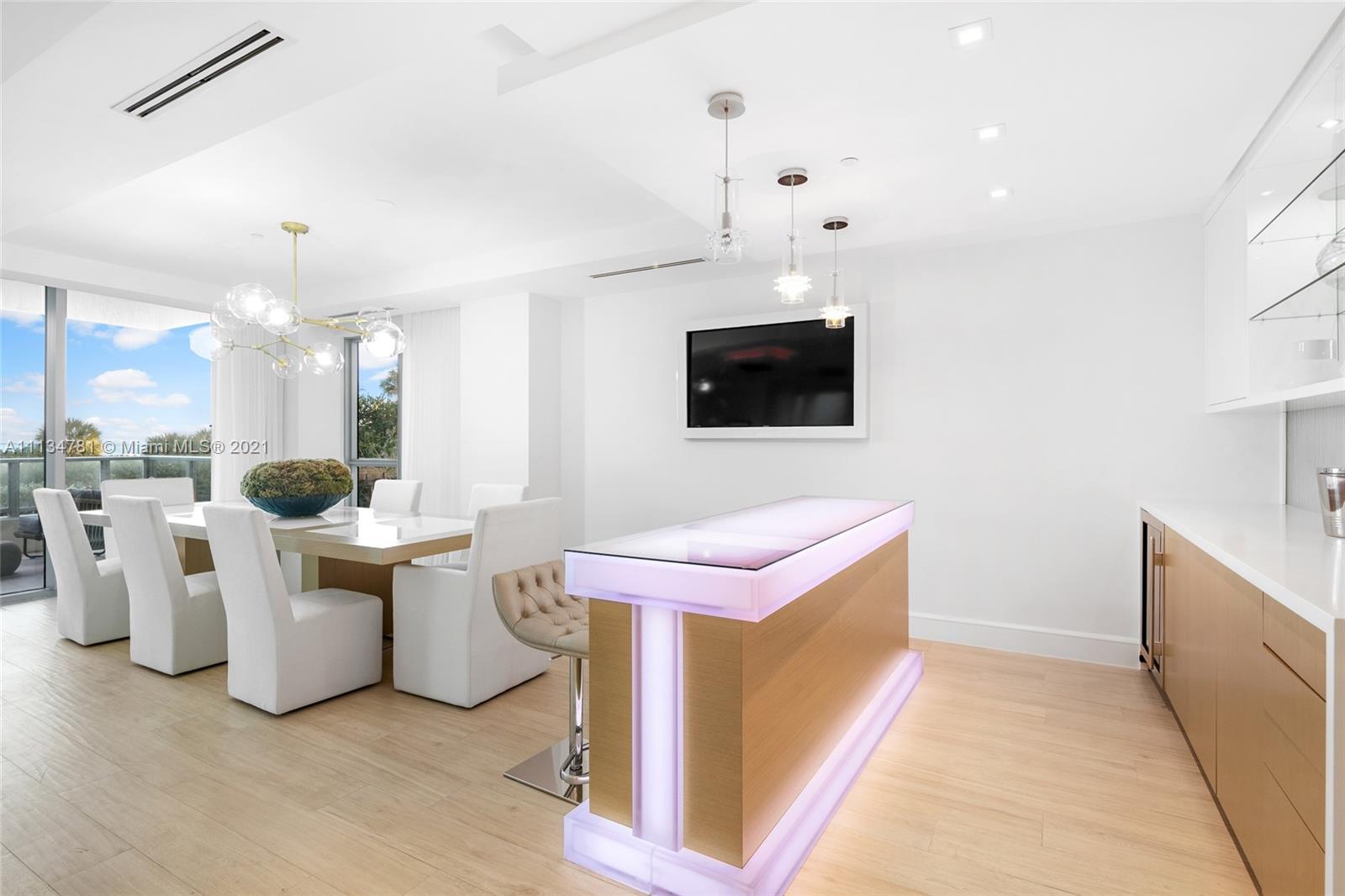 OCEAN HOUSE CONDO - Residential