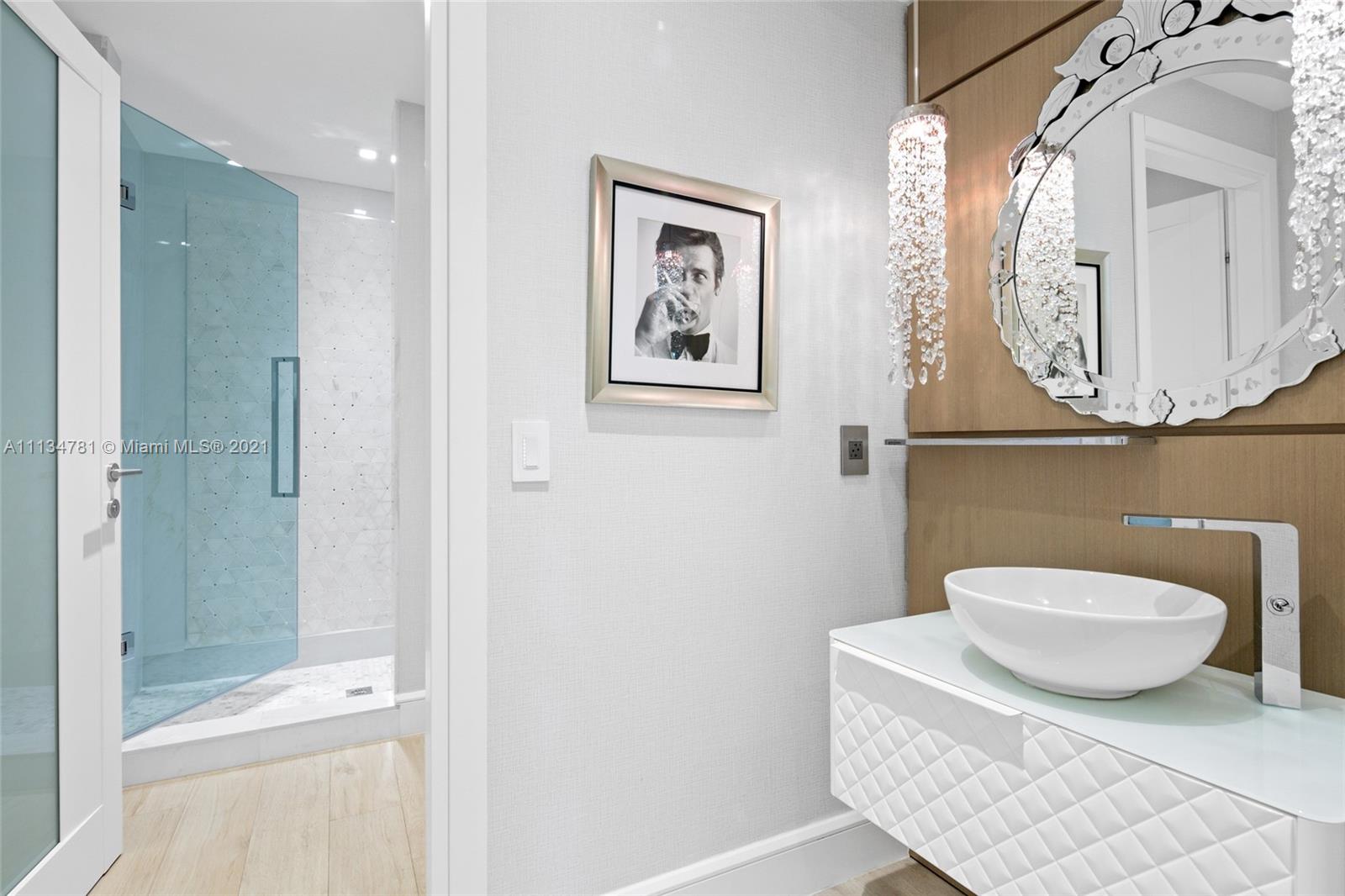 OCEAN HOUSE CONDO - Residential