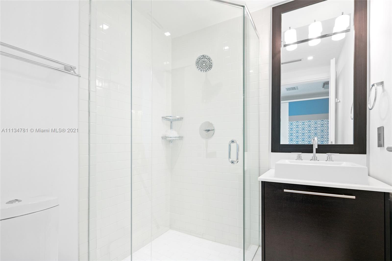 OCEAN HOUSE CONDO - Residential