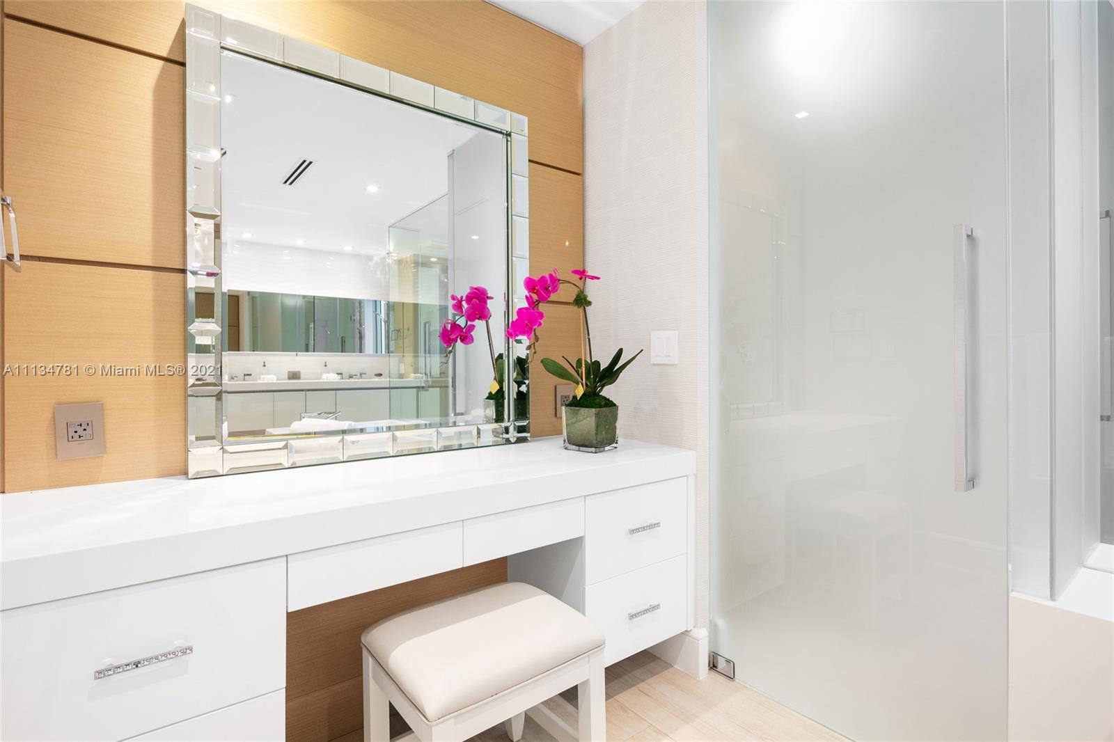 OCEAN HOUSE CONDO - Residential