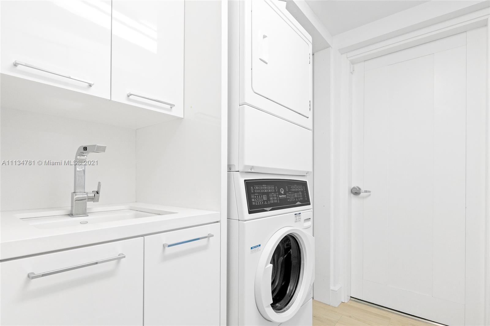 OCEAN HOUSE CONDO - Residential