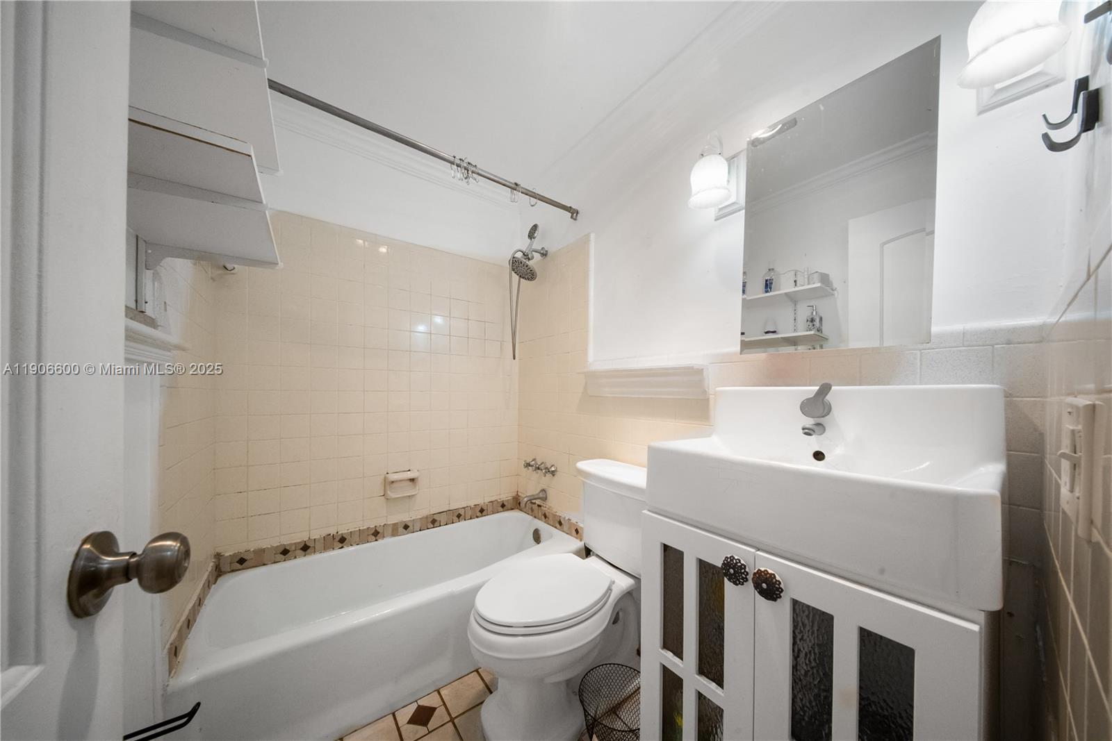 SUMMERTIME ISLES 1ST ADD - Residential