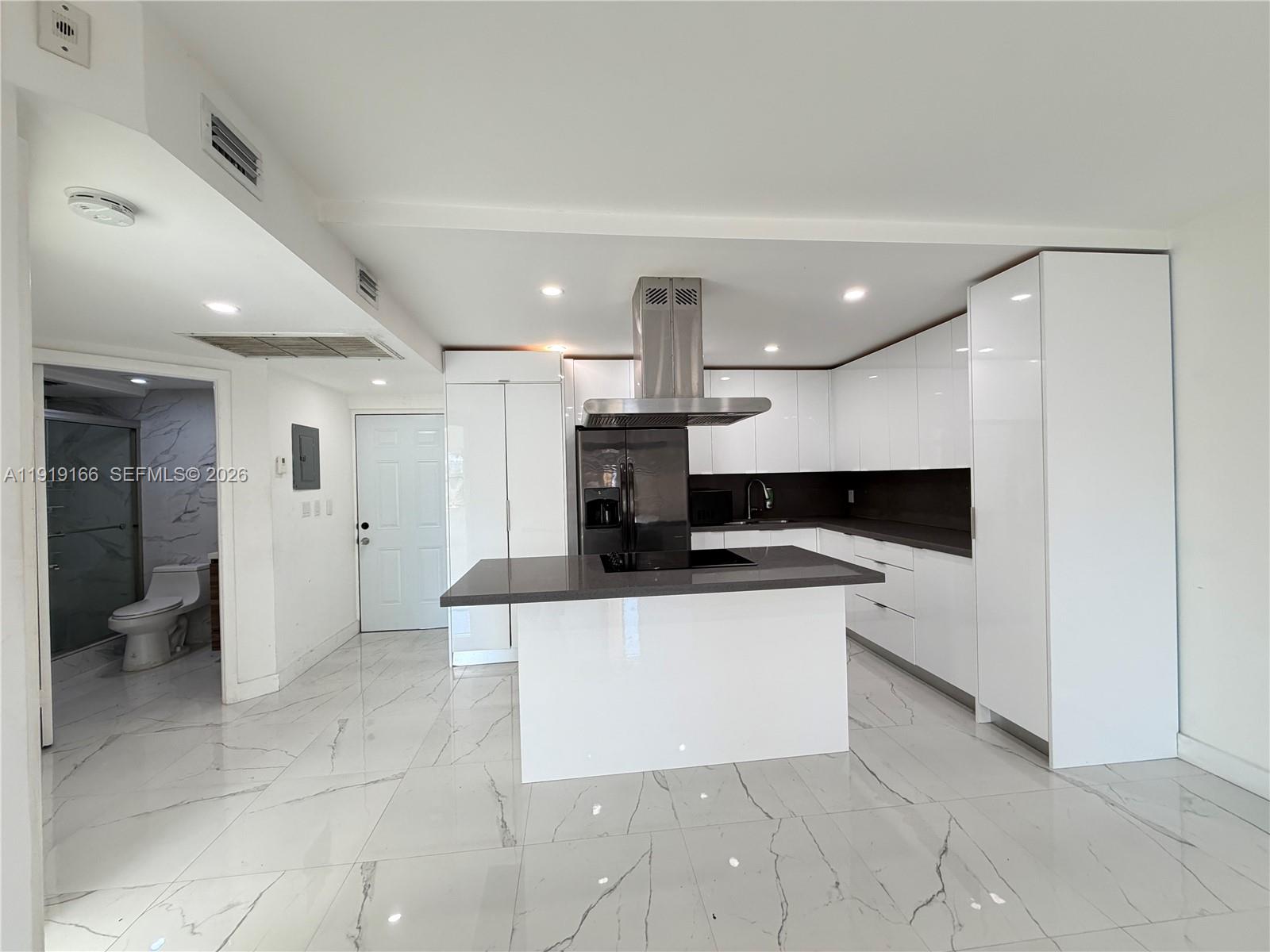 LAS VISTAS AT DORAL CONDO - Residential