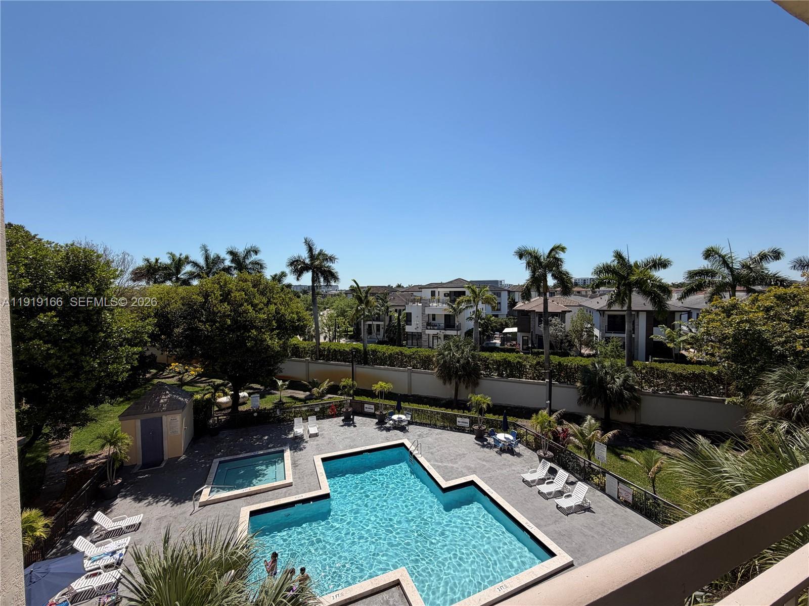 LAS VISTAS AT DORAL CONDO - Residential