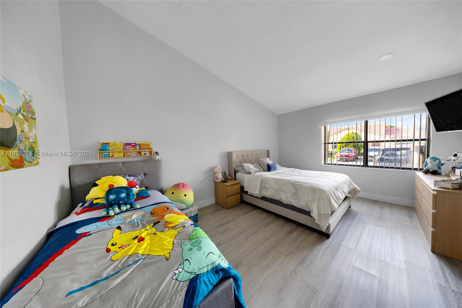 THE MOORS TOWNHOUSES - Residential