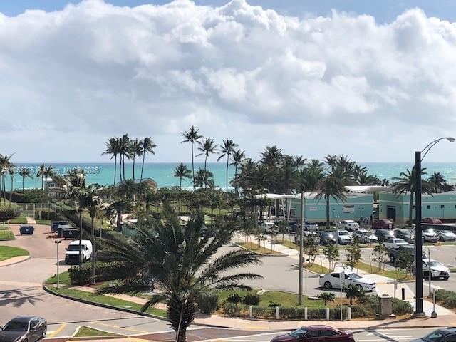 PLAZA TOWERS SOUTH CONDO - Residential Lease
