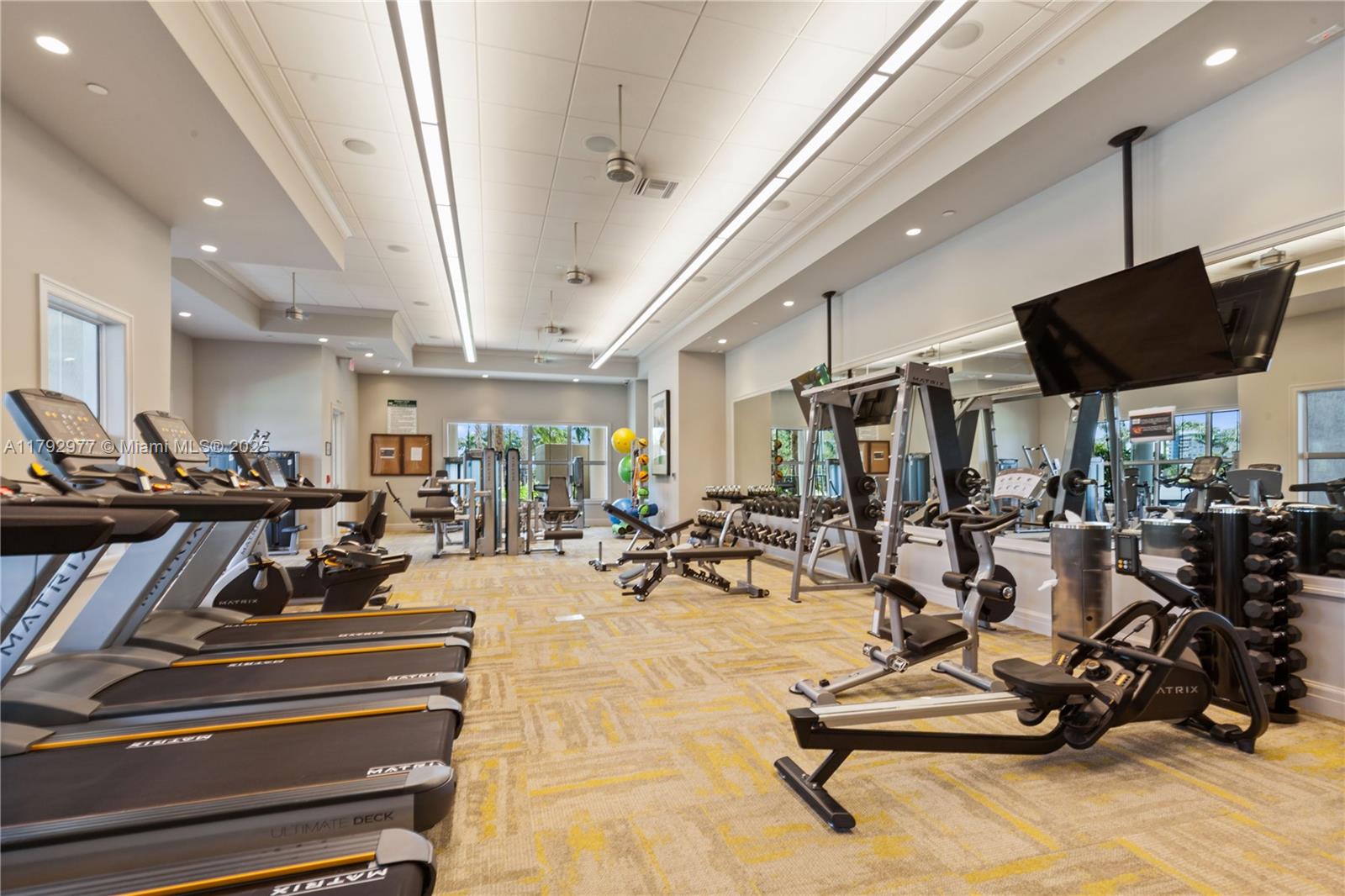 PARKVIEW AT HILLCREST - Residential Lease