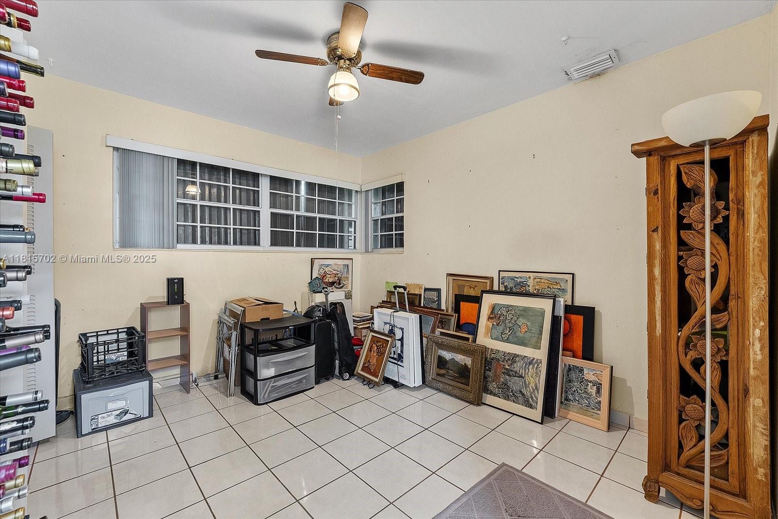 TREASURE ISLAND - Residential