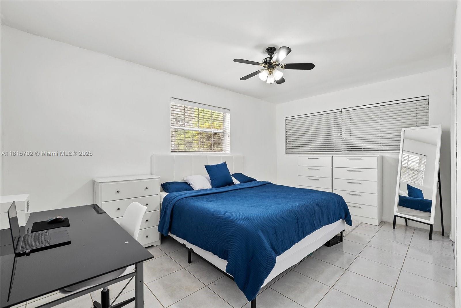 TREASURE ISLAND - Residential