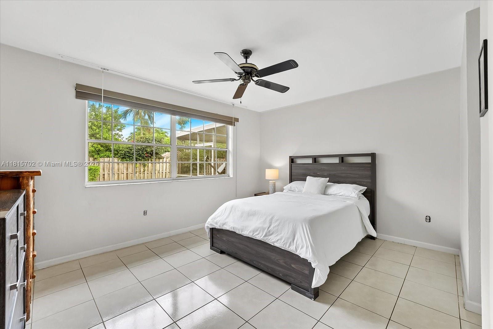 TREASURE ISLAND - Residential