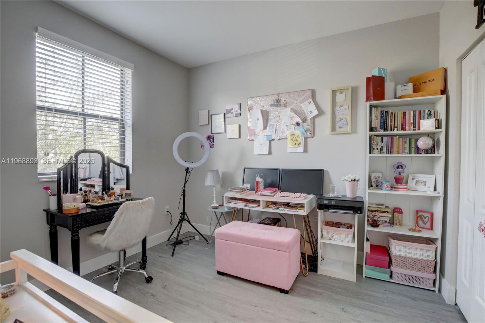 SILVER PALM EAST SECTION - Residential