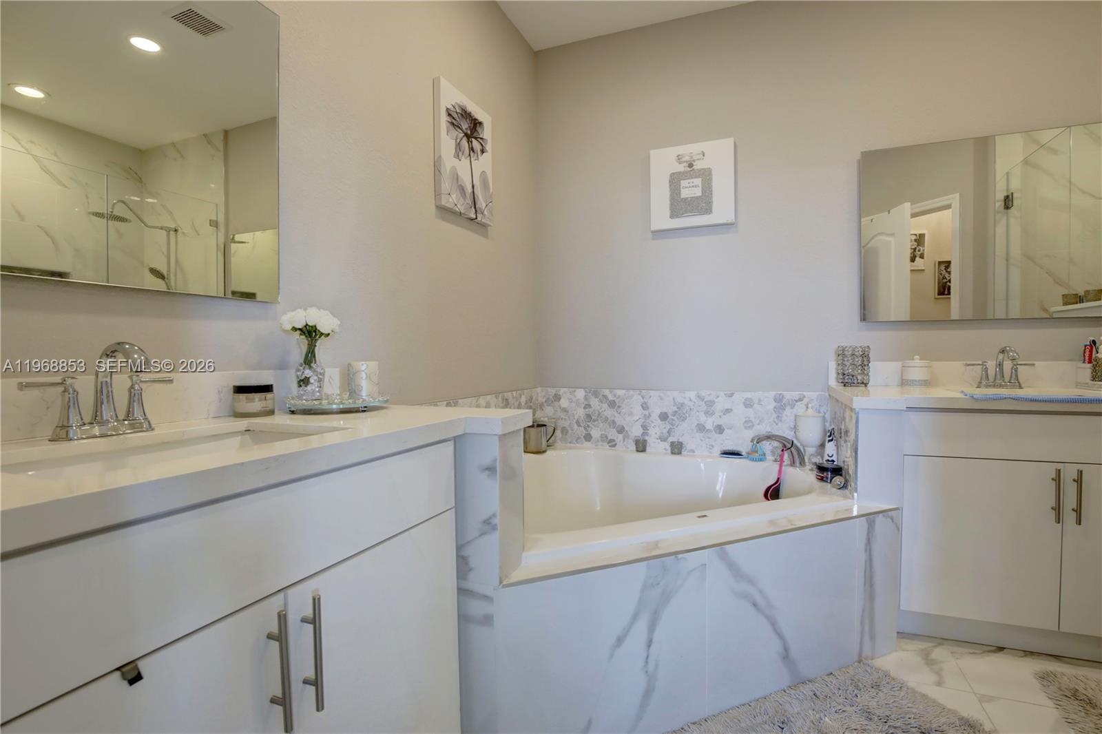 SILVER PALM EAST SECTION - Residential