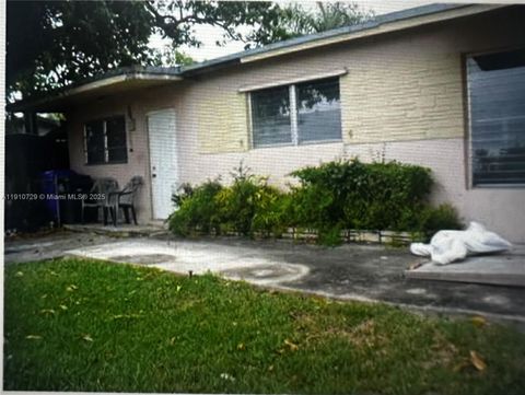 6901 Thomas St Hollywood FL 33024