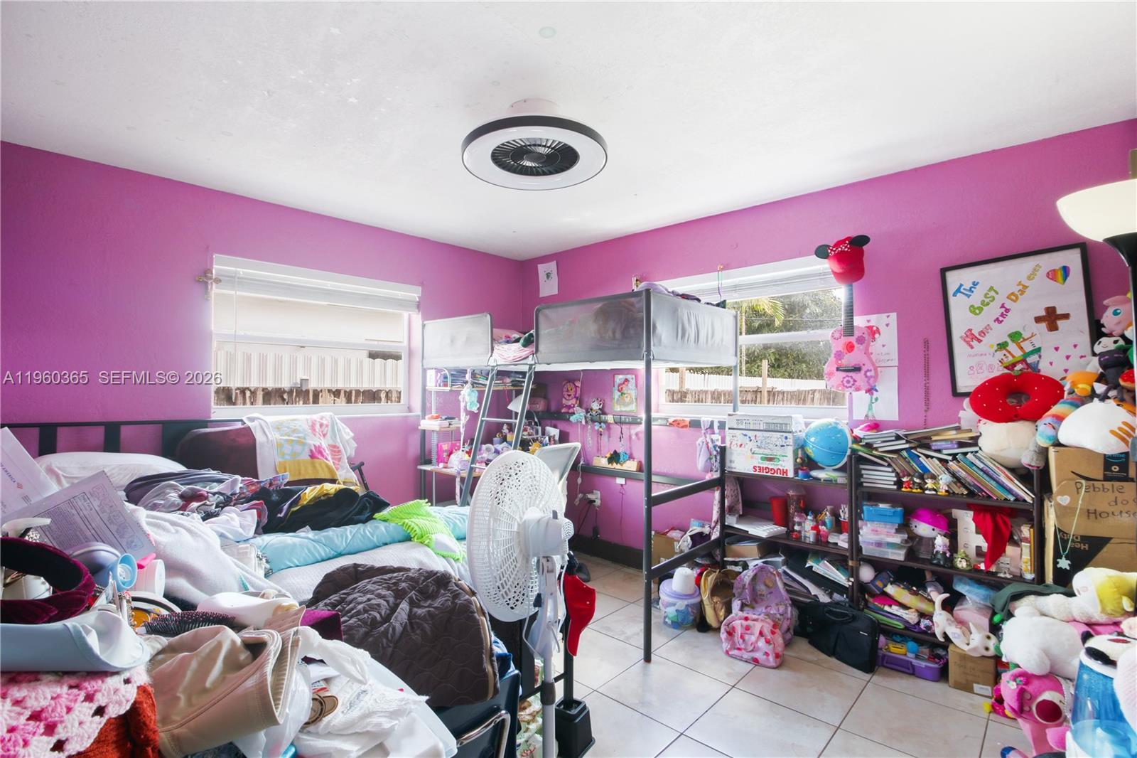 ALMENDARES - Residential