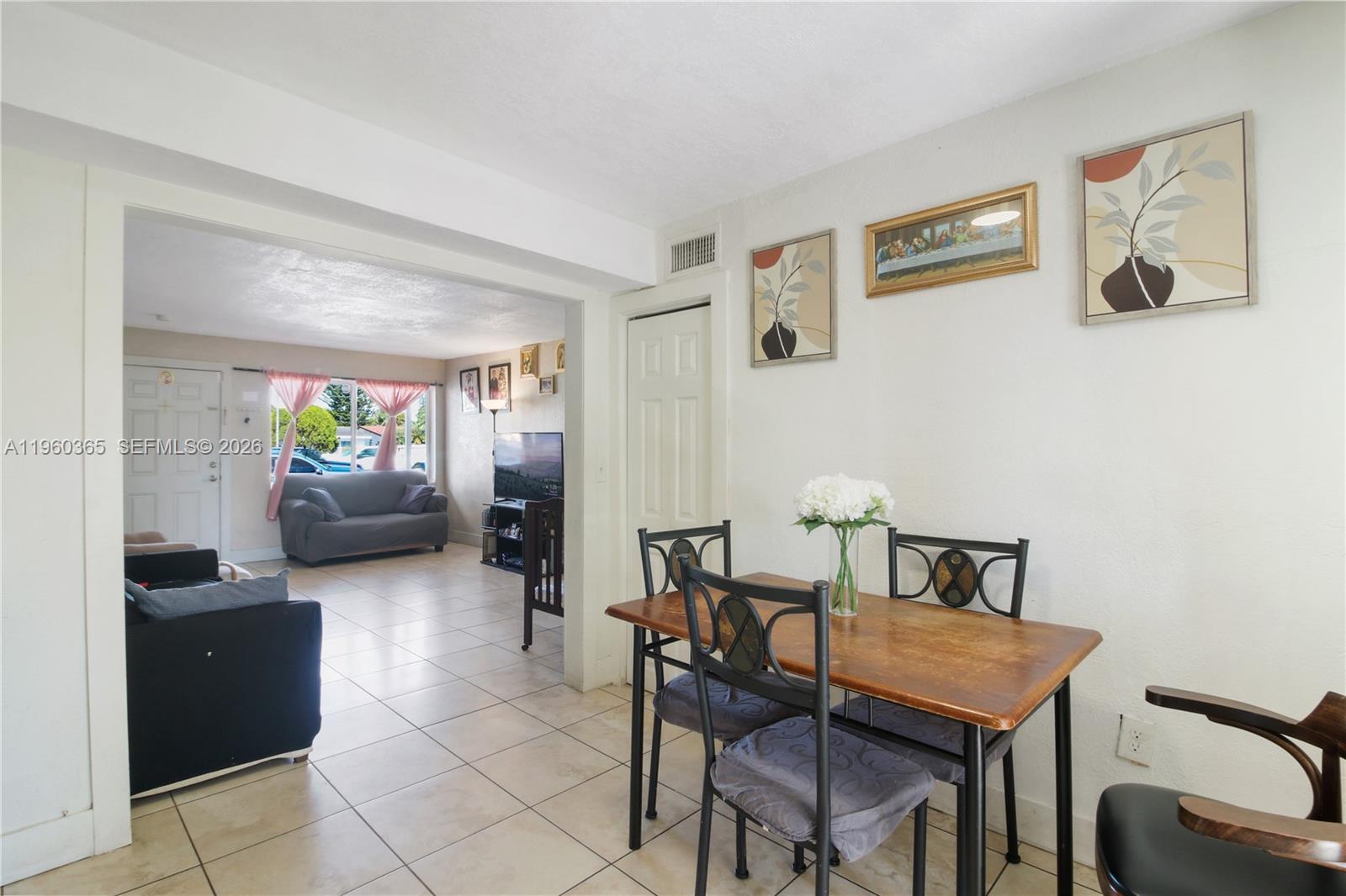 ALMENDARES - Residential