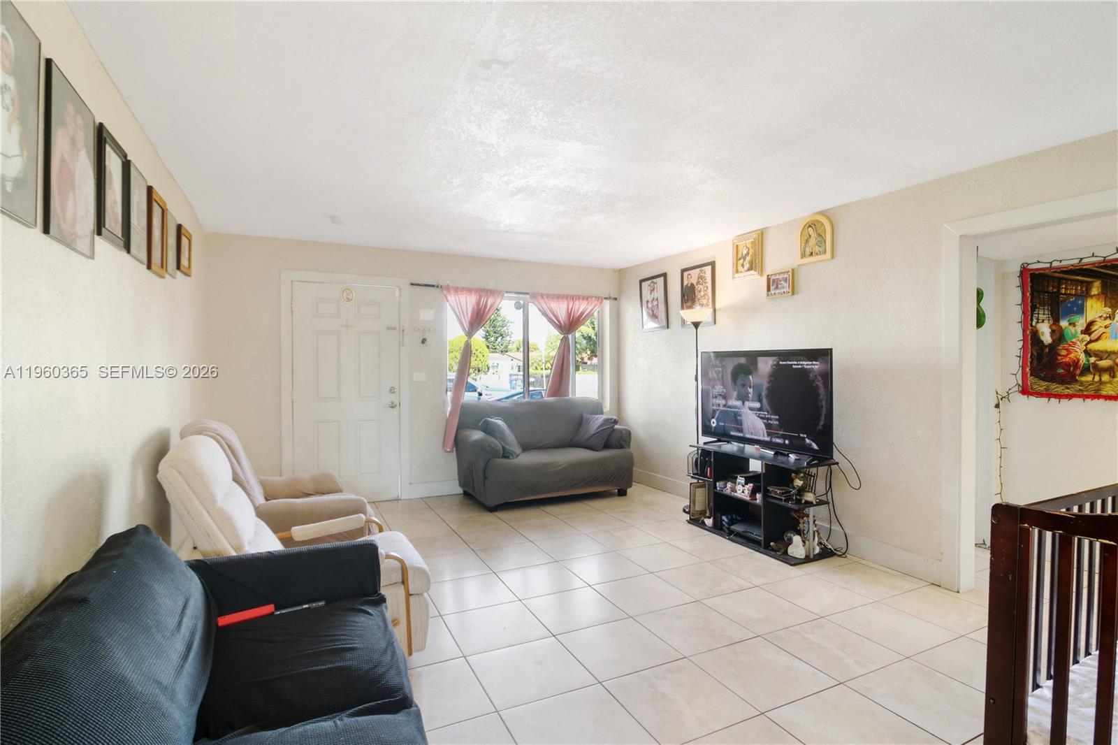 ALMENDARES - Residential