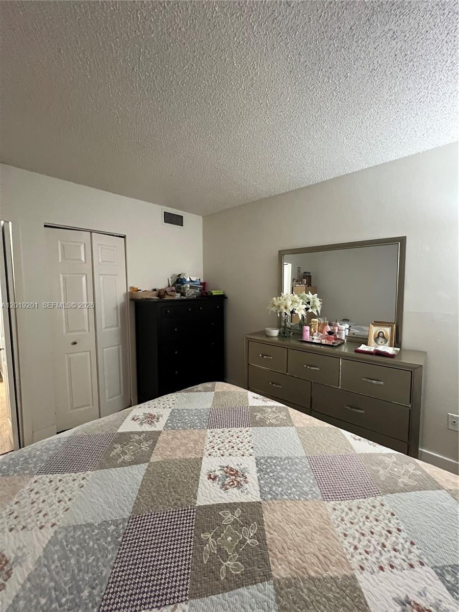 UNIVERSITY TRAIL CONDO - Residential