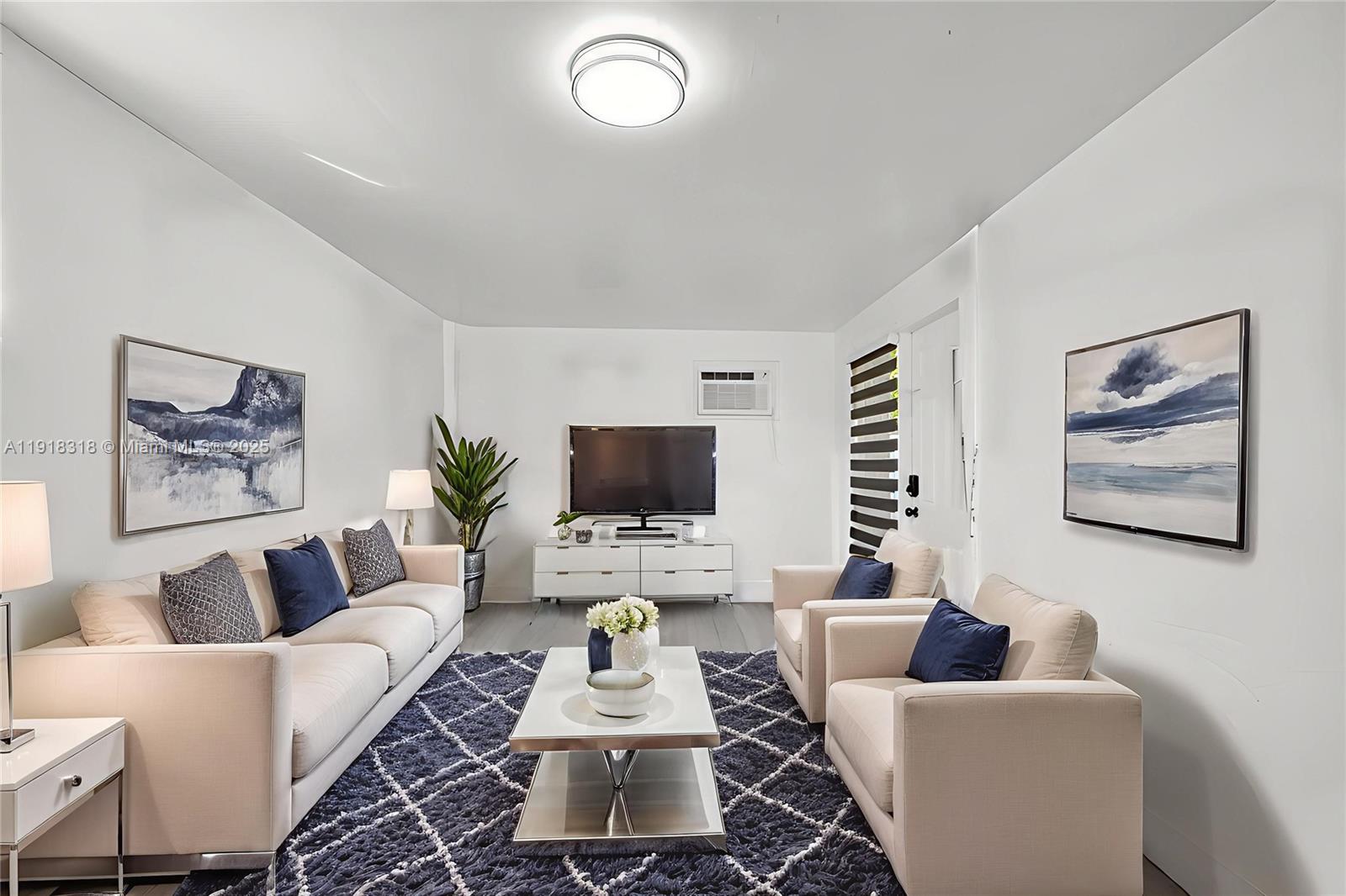 HOLLYWOOD SOUTH SIDE ADD - Residential Income