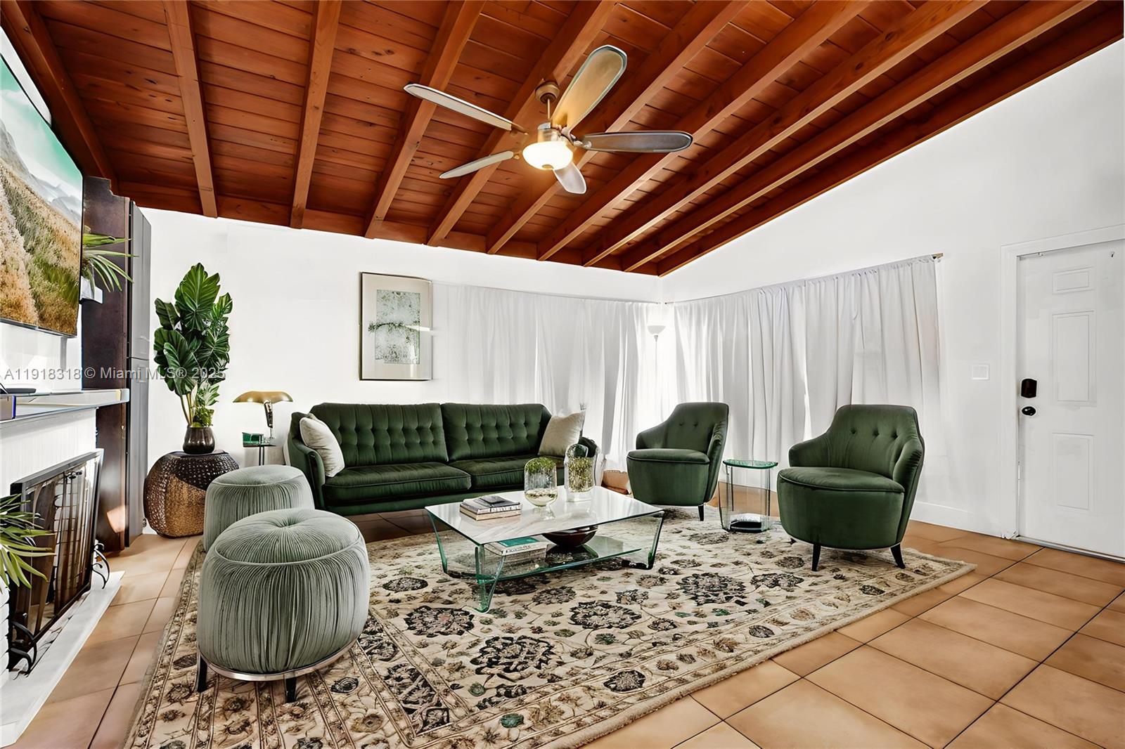 HOLLYWOOD SOUTH SIDE ADD - Residential Income