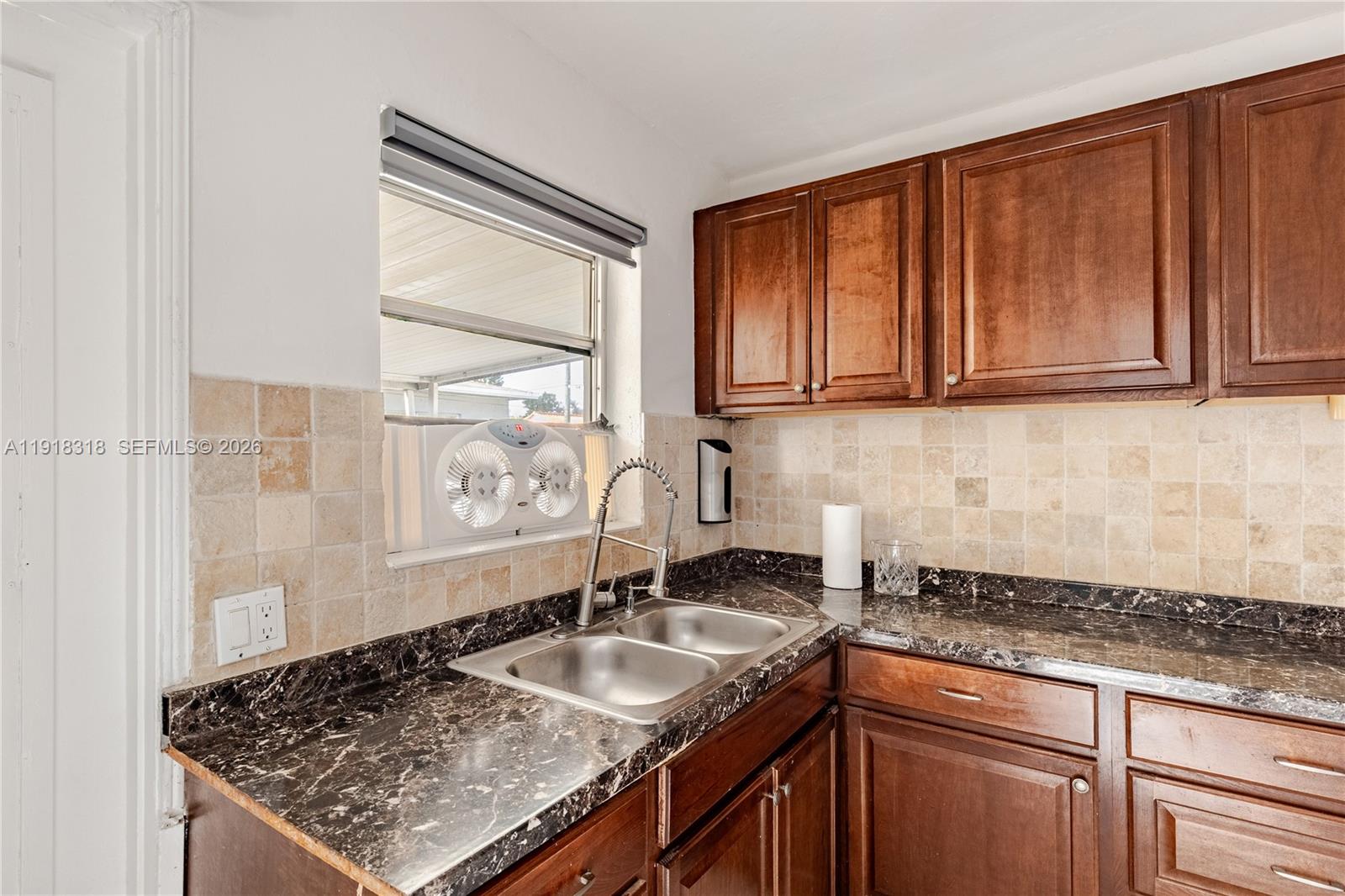 HOLLYWOOD SOUTH SIDE ADD - Residential Income