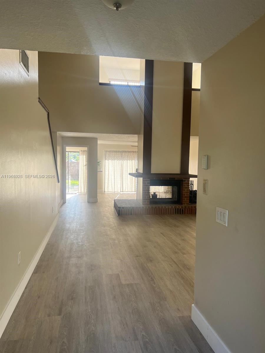 HAMMOCKS SEC 1 - Residential Lease