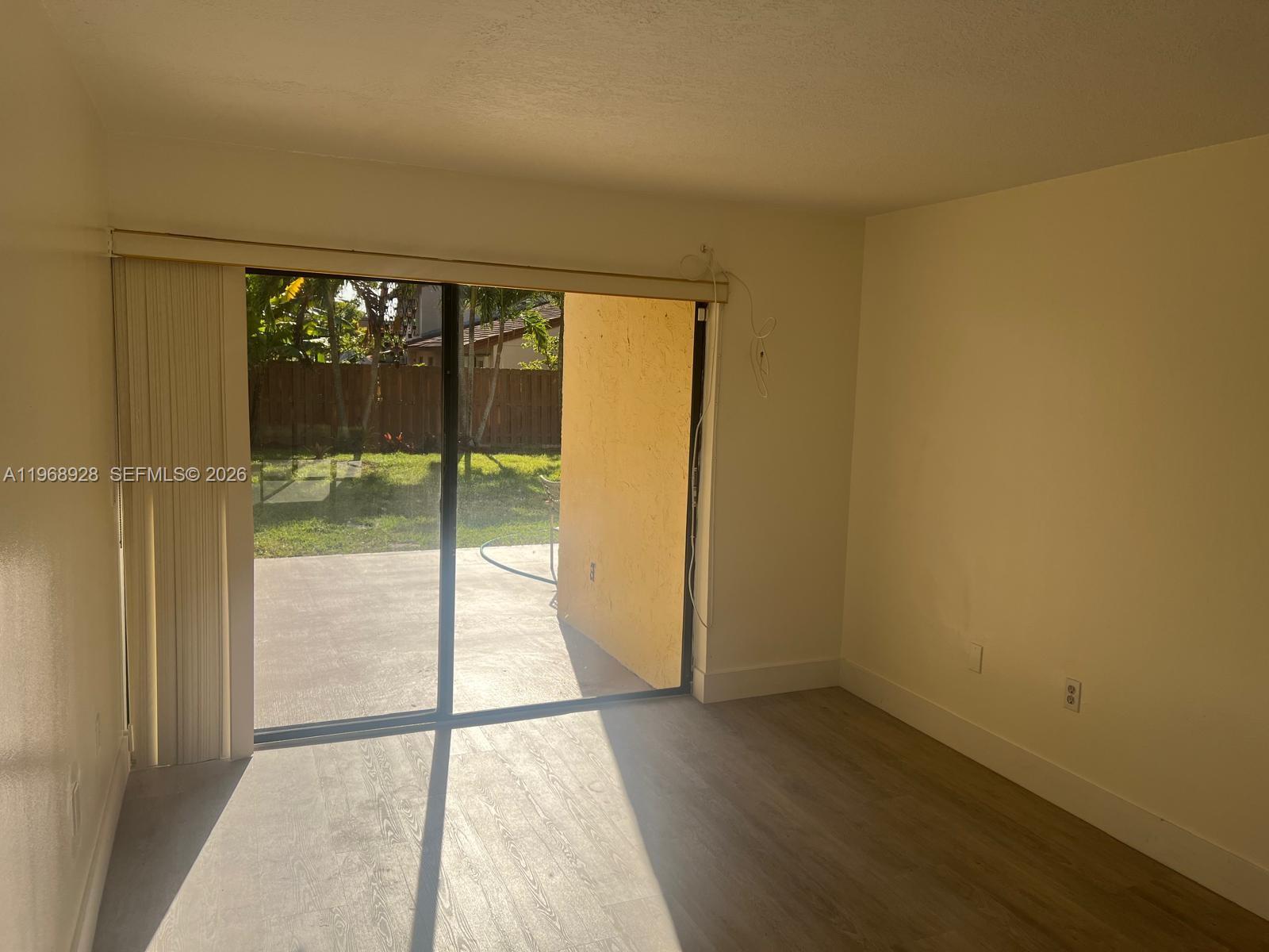 HAMMOCKS SEC 1 - Residential Lease