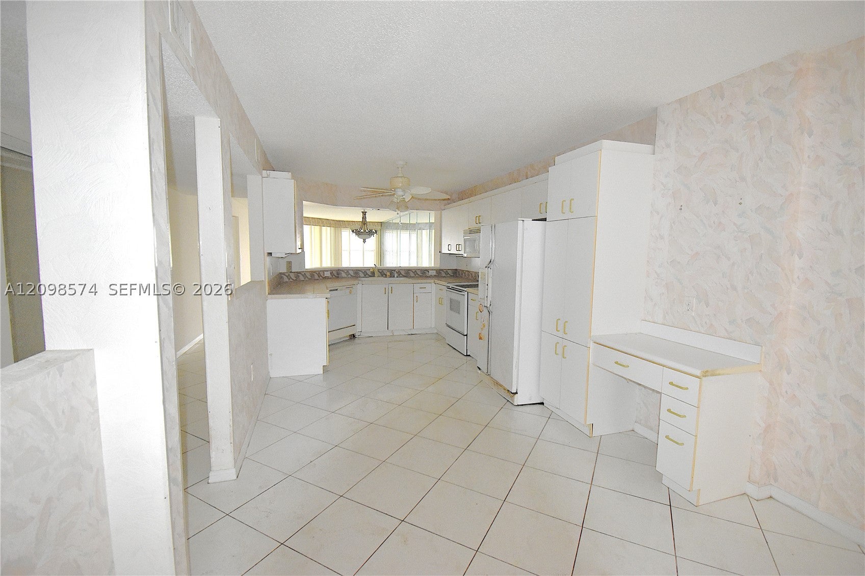 7807 Granville Dr 104