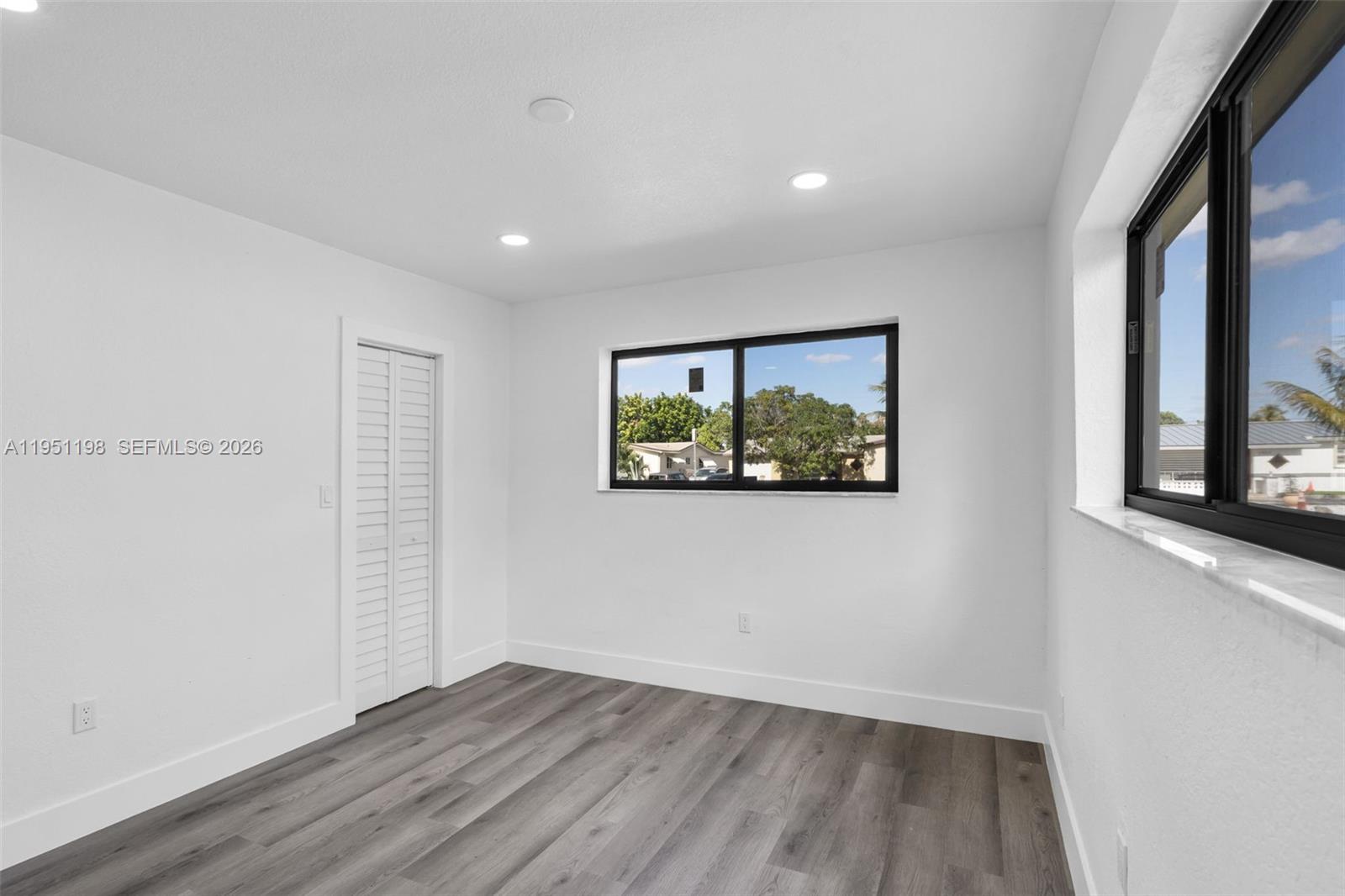 MIRAMAR PARK THIRD ADD - Residential