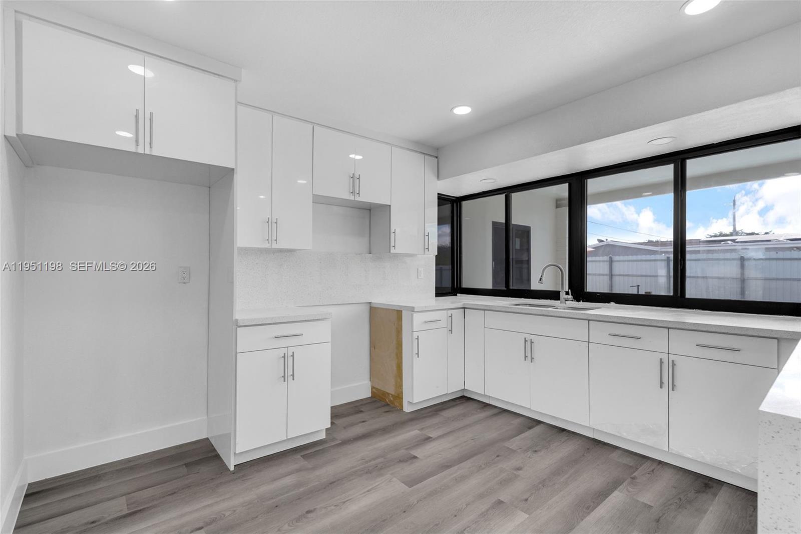 MIRAMAR PARK THIRD ADD - Residential