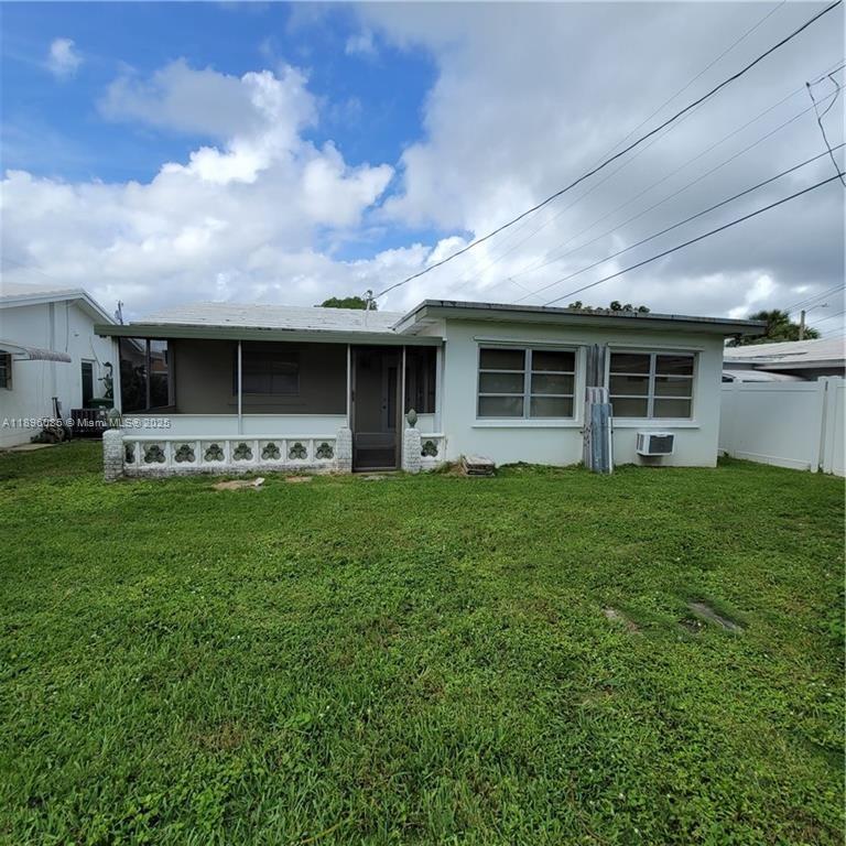 TAMARAC LAKES NORTH 3RD S - Residential